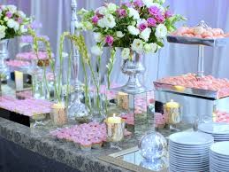 Easy and elegant floral home decoration ideas for this Diwali